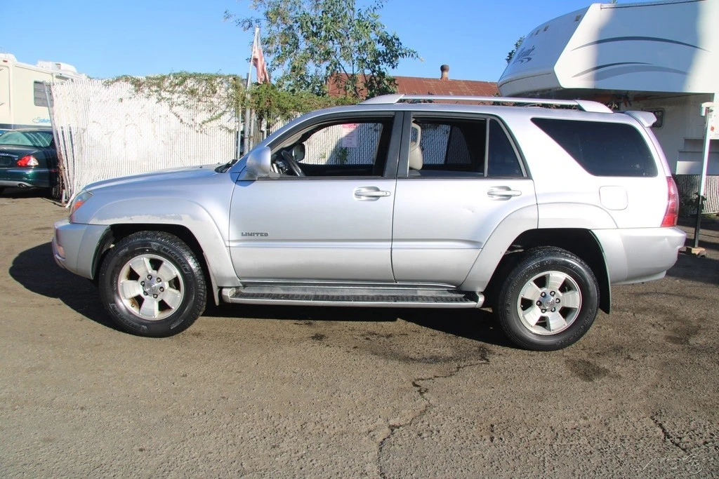 2004 Toyota 4Runner 4th Gen - Image 3 of 21