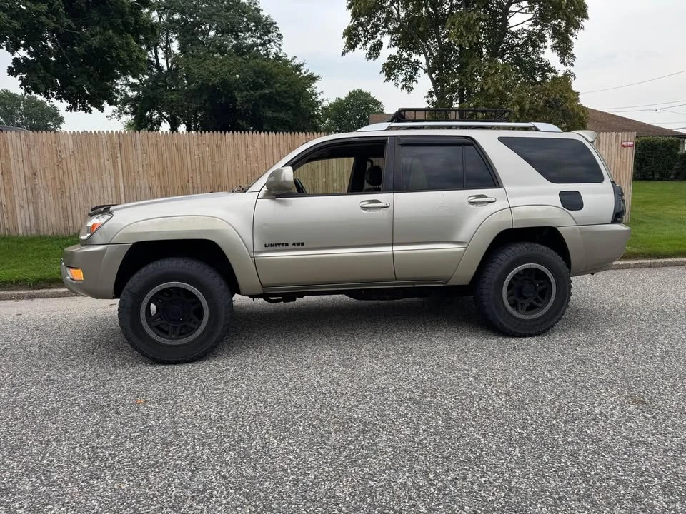2004 Toyota 4Runner 4th Gen - Image 2 of 18
