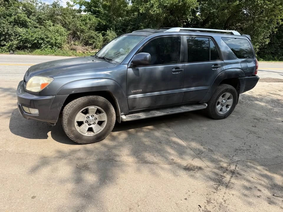 2004 Toyota 4Runner 4th Gen - Image 2 of 6