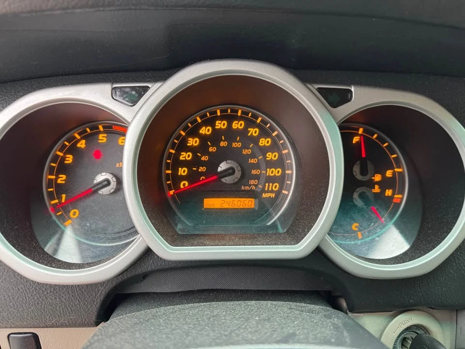2004 Toyota 4Runner 4th Gen - Image 11 of 18