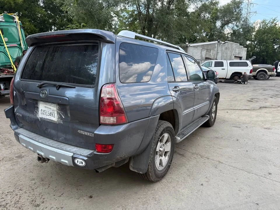 2004 Toyota 4Runner 4th Gen - Image 3 of 6