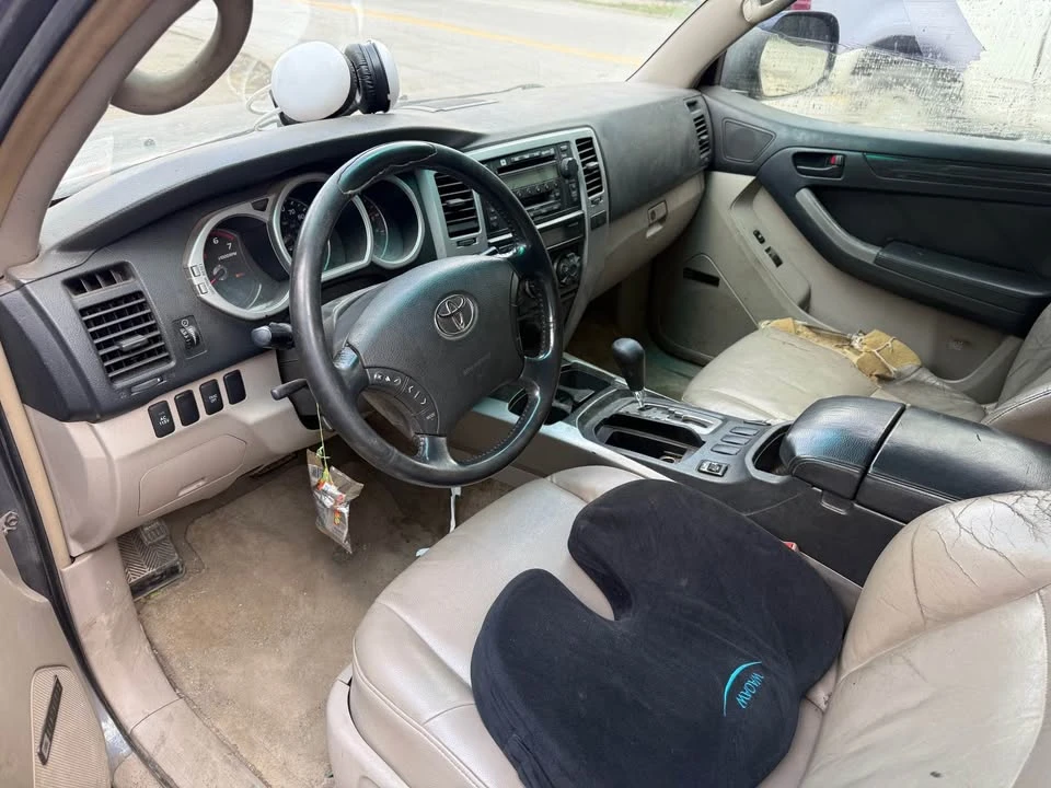 2004 Toyota 4Runner 4th Gen - Image 5 of 6