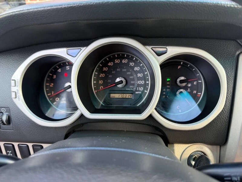 2004 Toyota 4Runner 4th Gen - Image 15 of 17