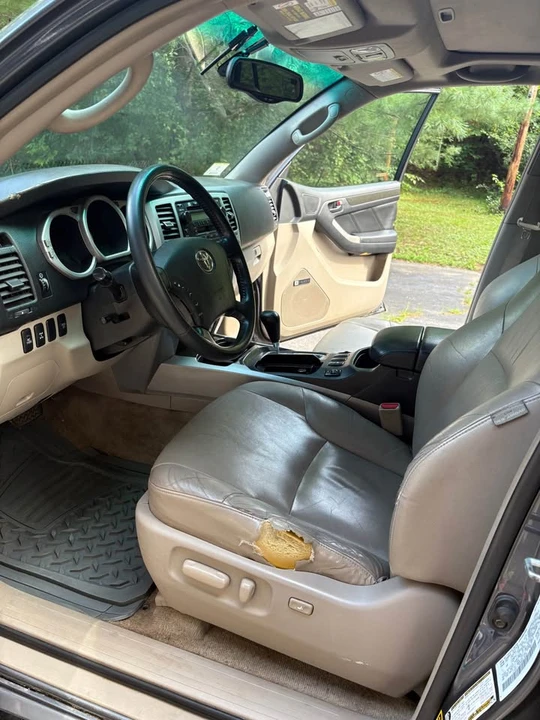 2004 Toyota 4Runner 4th Gen - Image 11 of 19