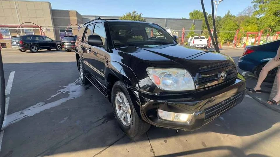 2004 Toyota 4Runner 4th Gen - Image 2 of 7