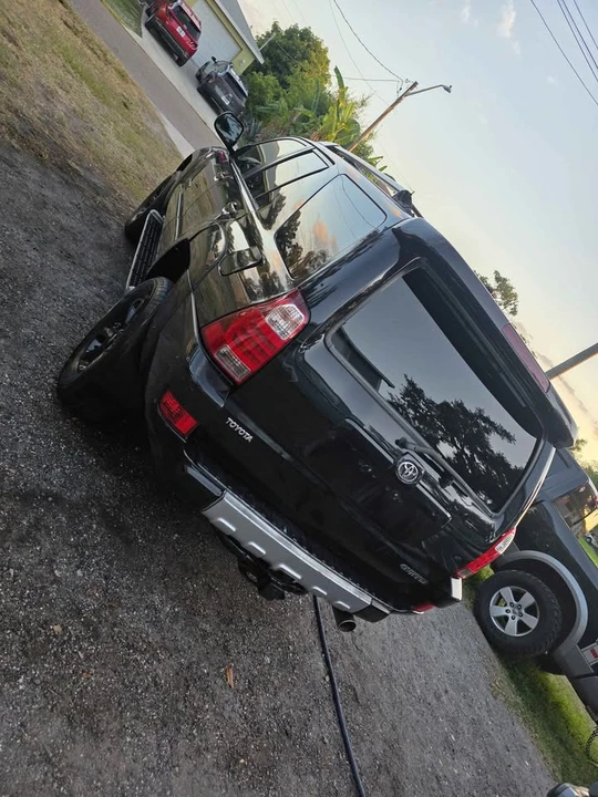 2004 Toyota 4Runner 4th Gen - Image 9 of 12