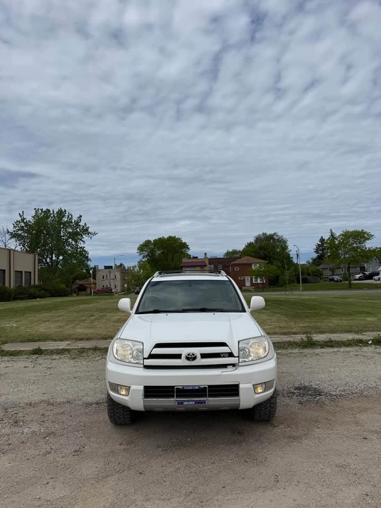 2004 Toyota 4Runner - Image 2 of 16