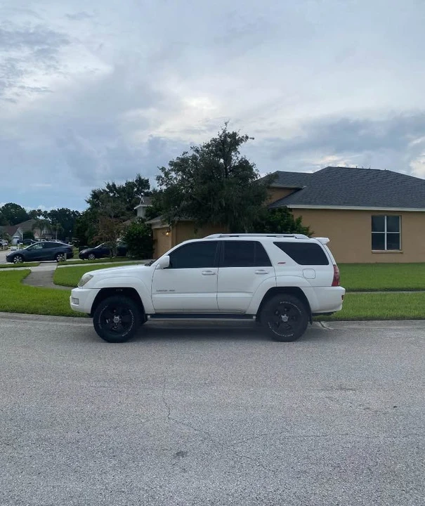 2004 Toyota 4Runner 4th Gen - Image 3 of 16