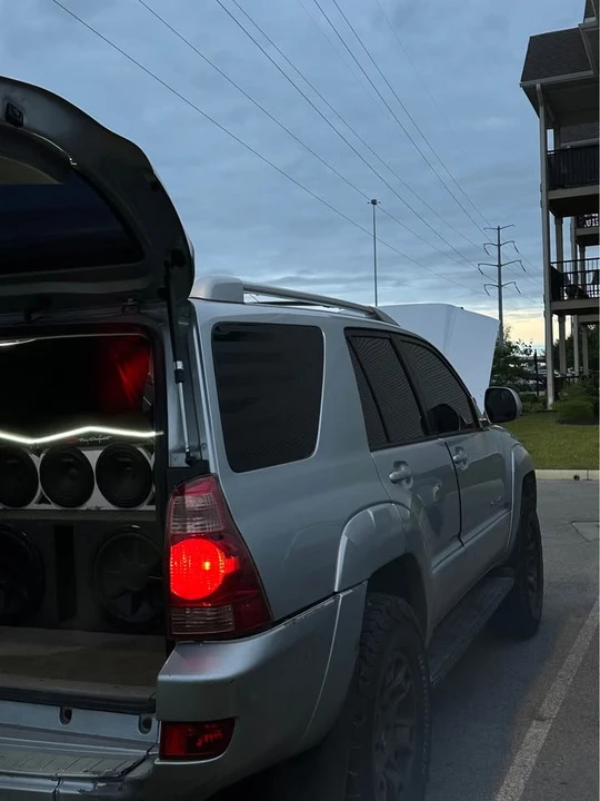 2004 Toyota 4Runner 4th Gen - Image 3 of 4