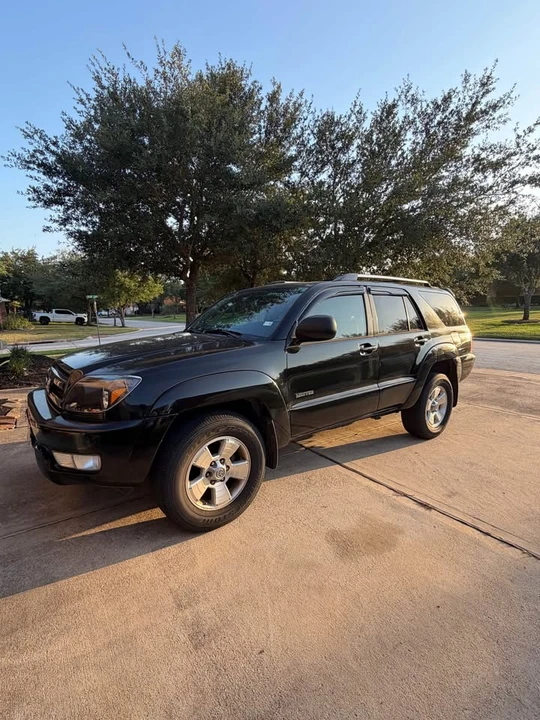2004 Toyota 4Runner 4th Gen - Image 2 of 12