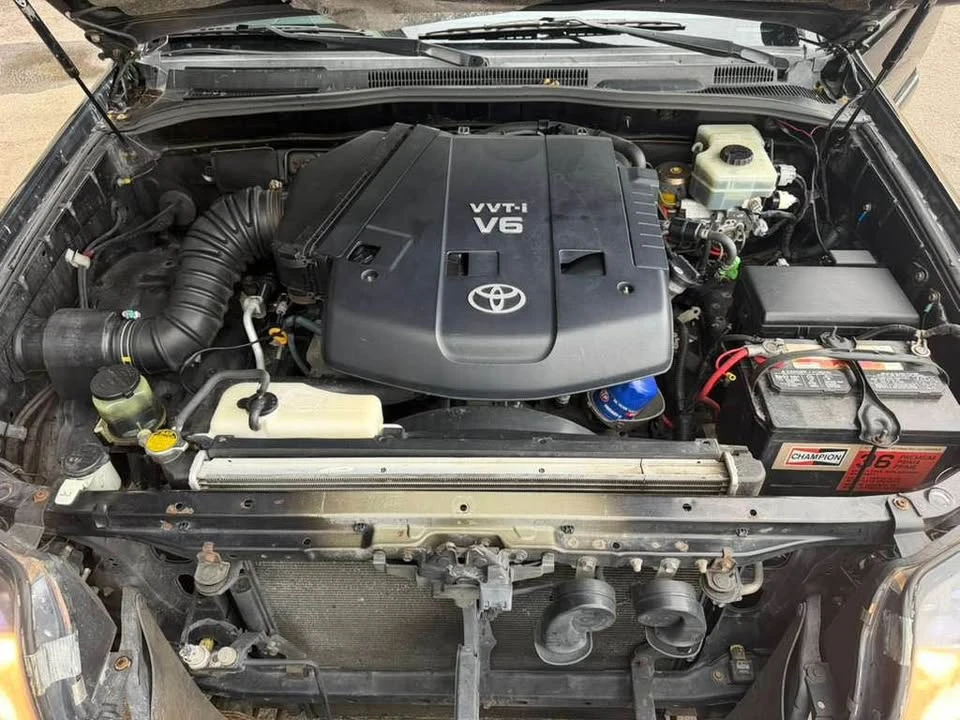2004 Toyota 4Runner 4th Gen - Image 10 of 20