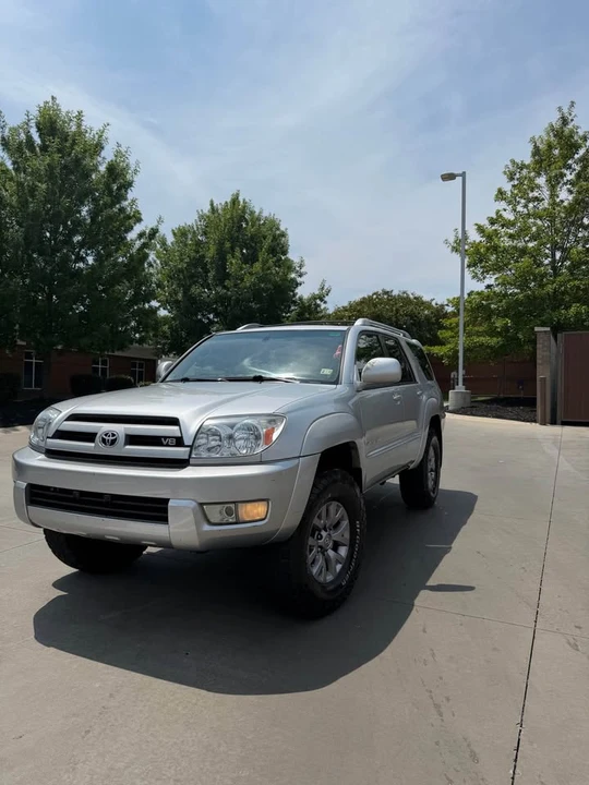 2004 Toyota 4Runner 4th Gen - Image 5 of 17