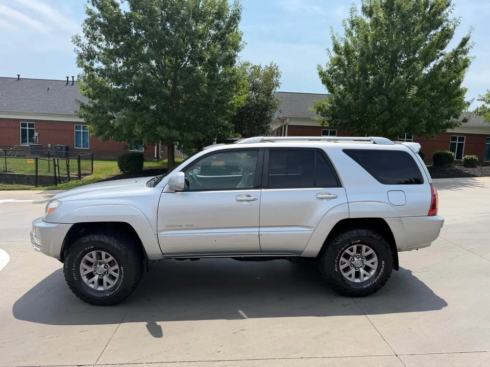 2004 Toyota 4Runner 4th Gen - Image 6 of 17