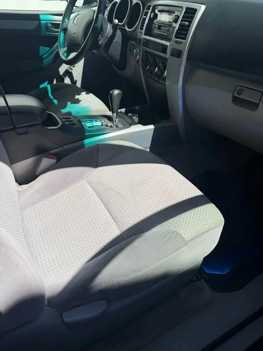 2004 Toyota 4Runner 4th Gen - Image 11 of 12