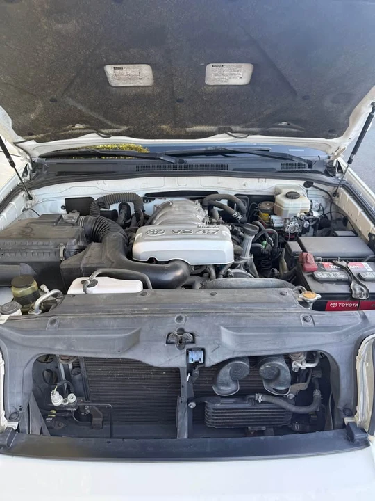 2004 Toyota 4Runner 4th Gen - Image 9 of 15
