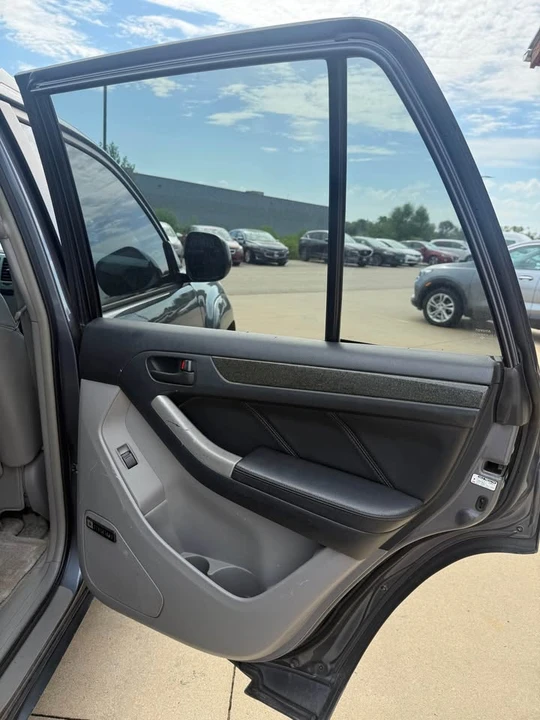 2004 Toyota 4Runner 4th Gen - Image 16 of 18