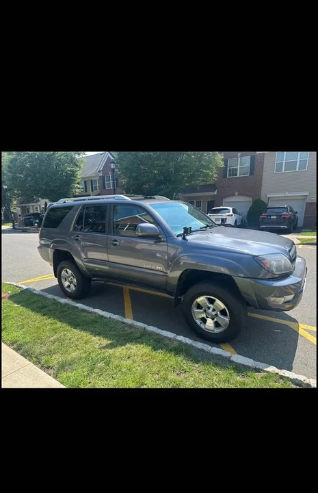 2004 Toyota 4Runner 4th Gen - Image 3 of 10