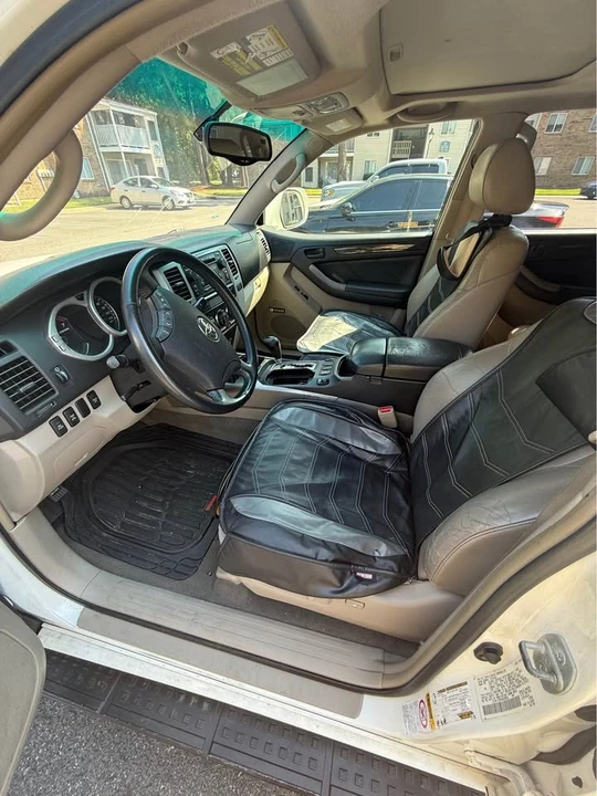 2004 Toyota 4Runner 4th Gen - Image 9 of 11