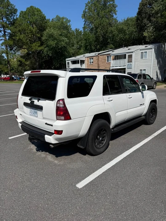 2004 Toyota 4Runner 4th Gen - Image 5 of 11