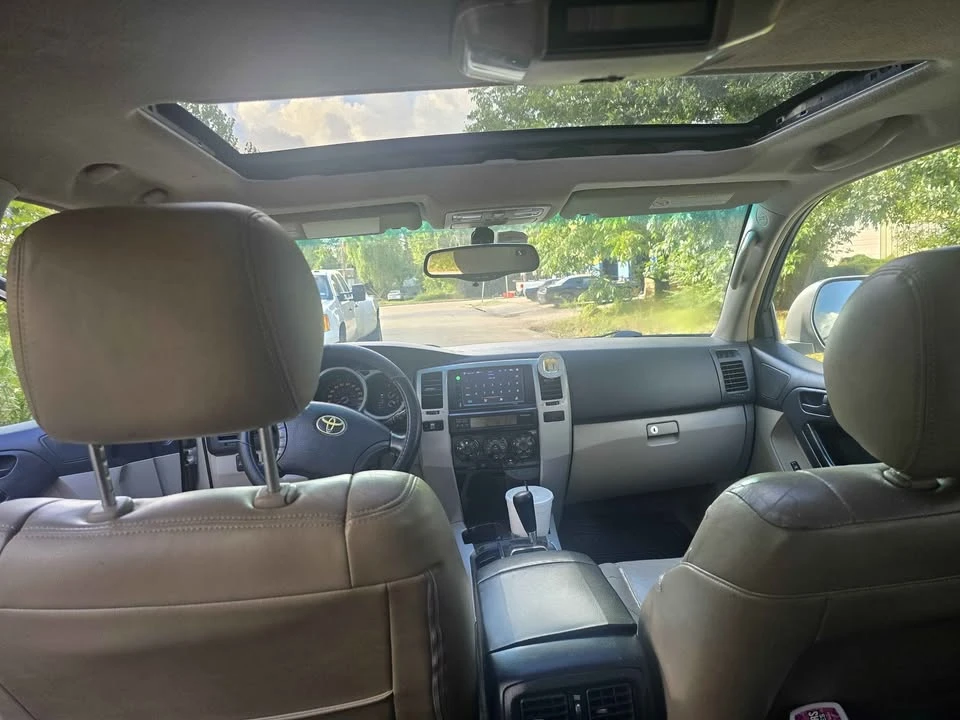 2004 Toyota 4Runner 4th Gen - Image 9 of 11