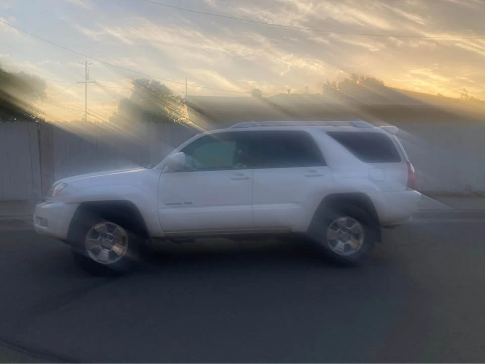 2004 Toyota 4Runner 4th Gen - Image 2 of 8