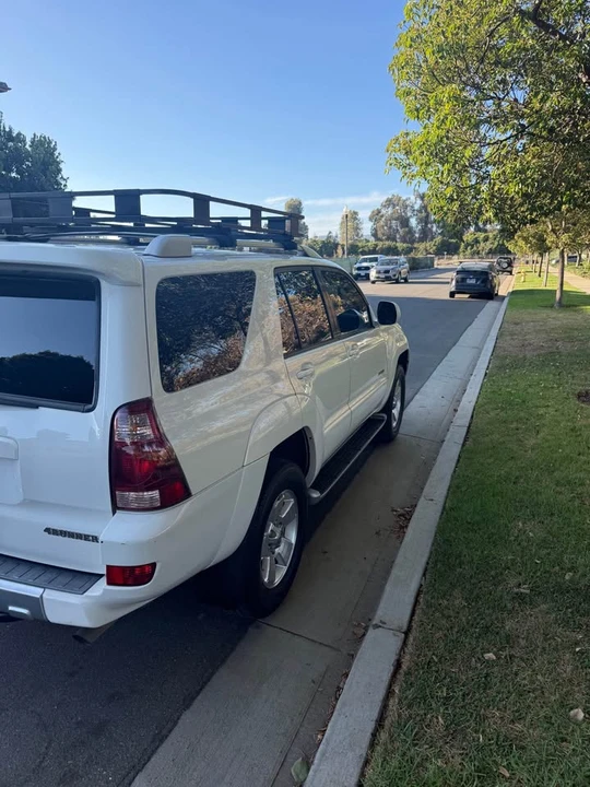 2004 Toyota 4Runner 4th Gen - Image 4 of 15