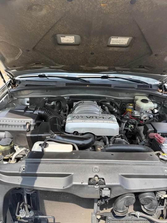 2004 Toyota 4Runner 4th Gen - Image 15 of 17