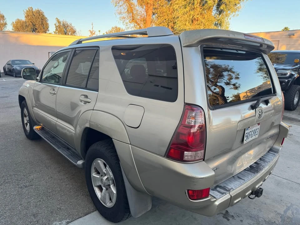 2004 Toyota 4Runner 4th Gen - Image 11 of 12