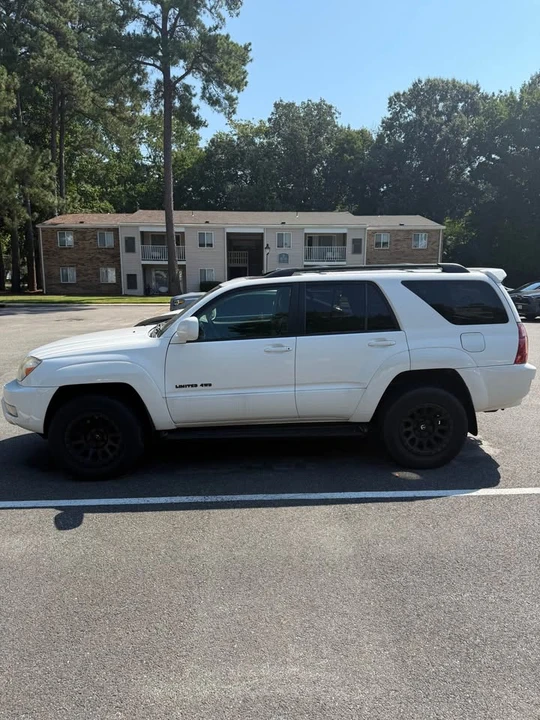2004 Toyota 4Runner 4th Gen - Image 2 of 11
