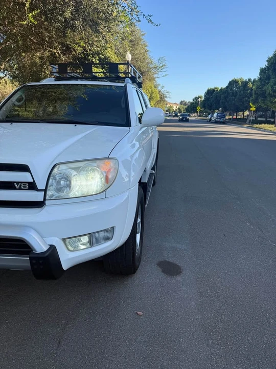 2004 Toyota 4Runner 4th Gen - Image 2 of 17