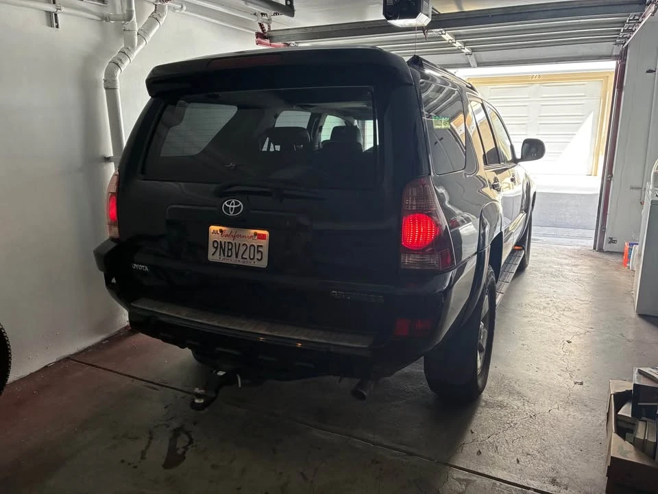 2004 Toyota 4Runner 4th Gen - Image 2 of 5