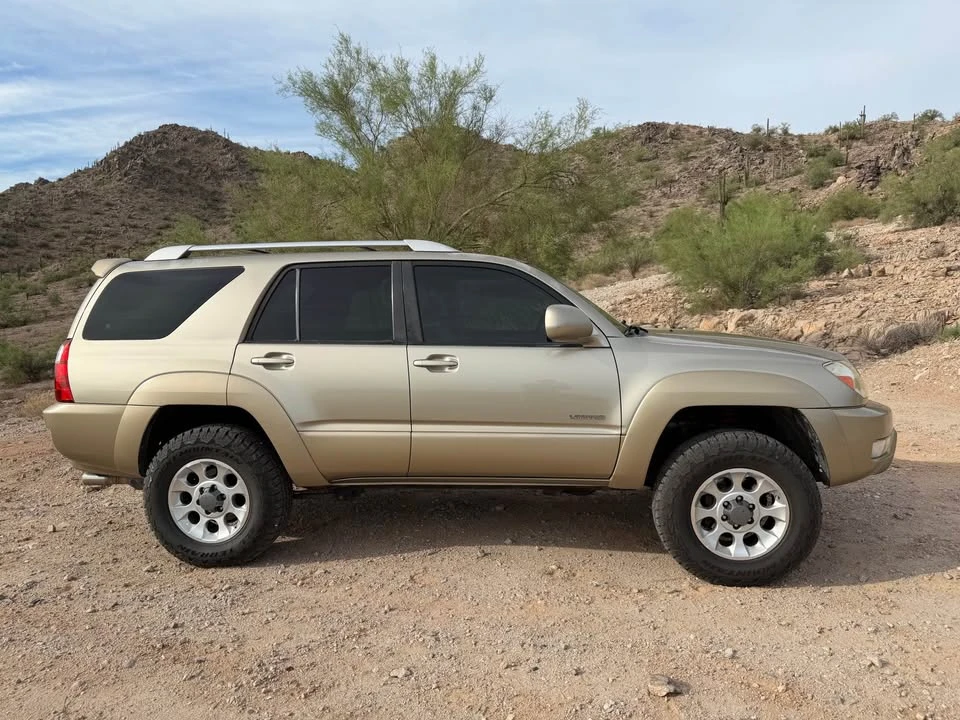 2004 Toyota 4Runner 4th Gen - Image 2 of 17