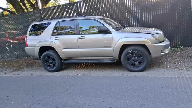 2004 Toyota 4Runner Limited Sport Utility 4D