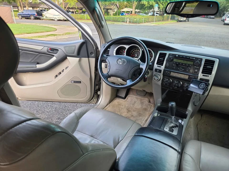 2004 Toyota 4Runner 4th Gen - Image 10 of 11