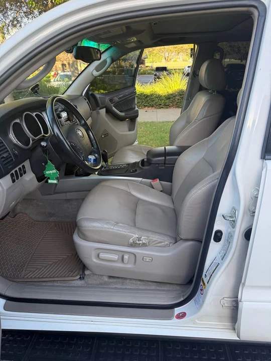 2004 Toyota 4Runner 4th Gen - Image 11 of 17