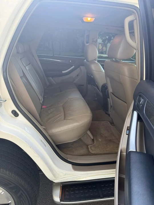 2004 Toyota 4Runner 4th Gen - Image 9 of 17