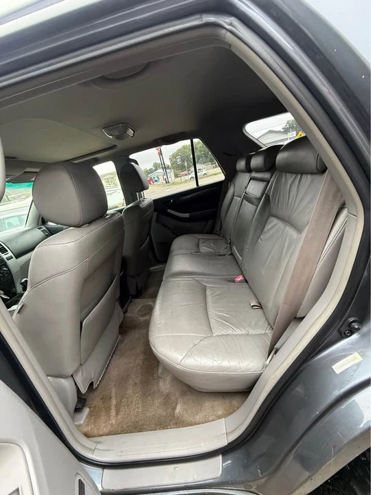 2004 Toyota 4Runner 4th Gen - Image 11 of 16