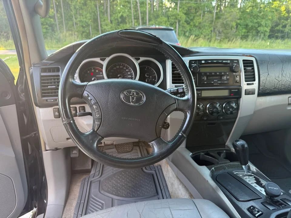 2004 Toyota 4Runner 4th Gen - Image 9 of 18