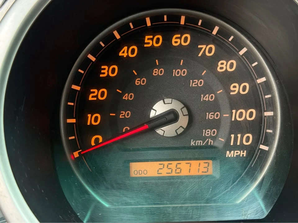 2004 Toyota 4Runner 4th Gen - Image 10 of 17