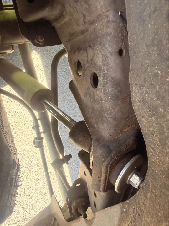2004 Toyota 4Runner 4th Gen - Image 13 of 17