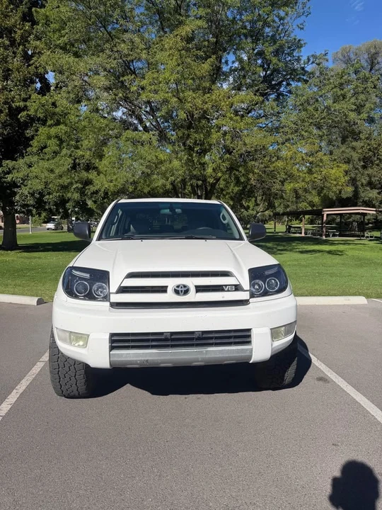 2004 Toyota 4Runner 4th Gen - Image 3 of 17