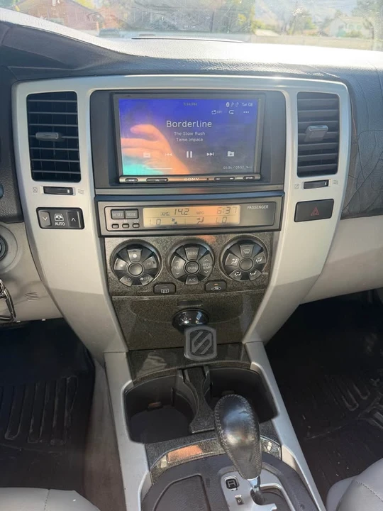 2004 Toyota 4Runner 4th Gen - Image 9 of 17