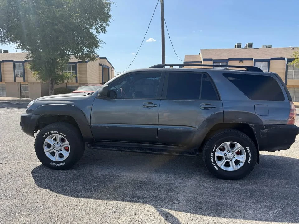 2004 Toyota 4Runner 4th Gen - Image 2 of 12