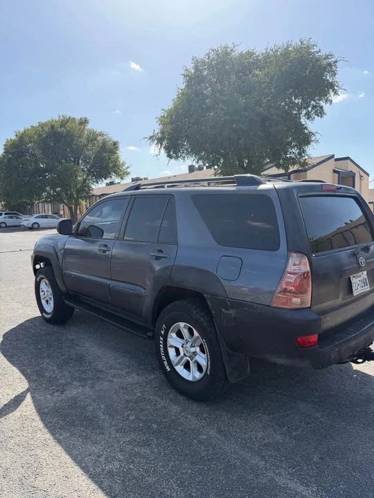 2004 Toyota 4Runner 4th Gen - Image 3 of 12