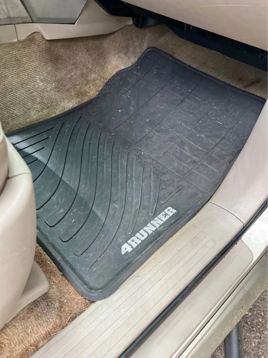 2004 Toyota 4Runner 4th Gen - Image 8 of 15