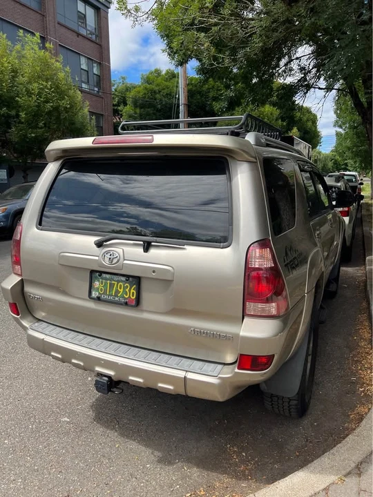 2004 Toyota 4Runner 4th Gen - Image 5 of 15