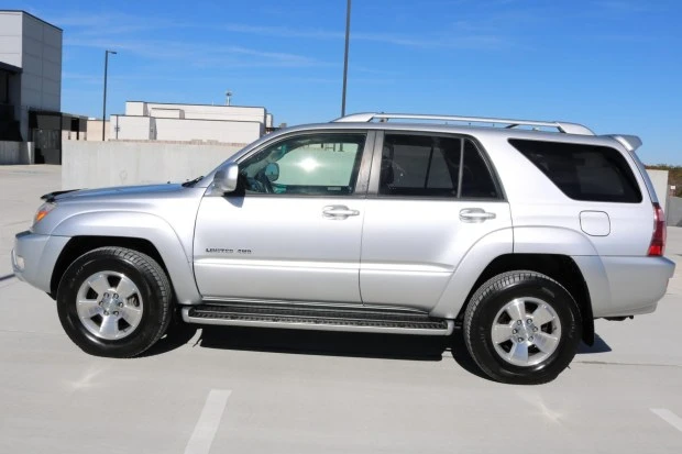 2004 Toyota 4Runner 4th Gen - Image 3 of 7
