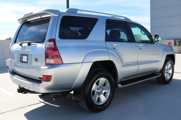2004 Toyota 4Runner 4th Gen - Image 2 of 7