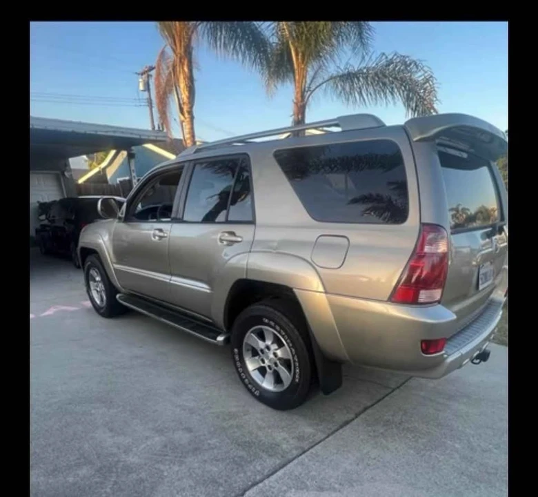 2004 Toyota 4Runner 4th Gen - Image 4 of 11