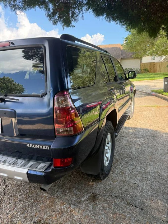 2004 Toyota 4Runner 4th Gen - Image 4 of 13
